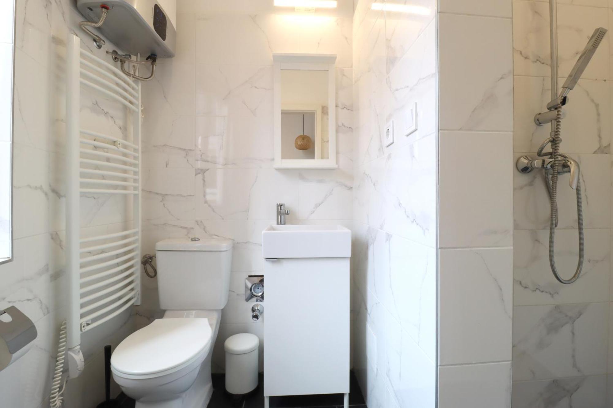 A13 Downtown Apartments With Parking ブダペスト エクステリア 写真
