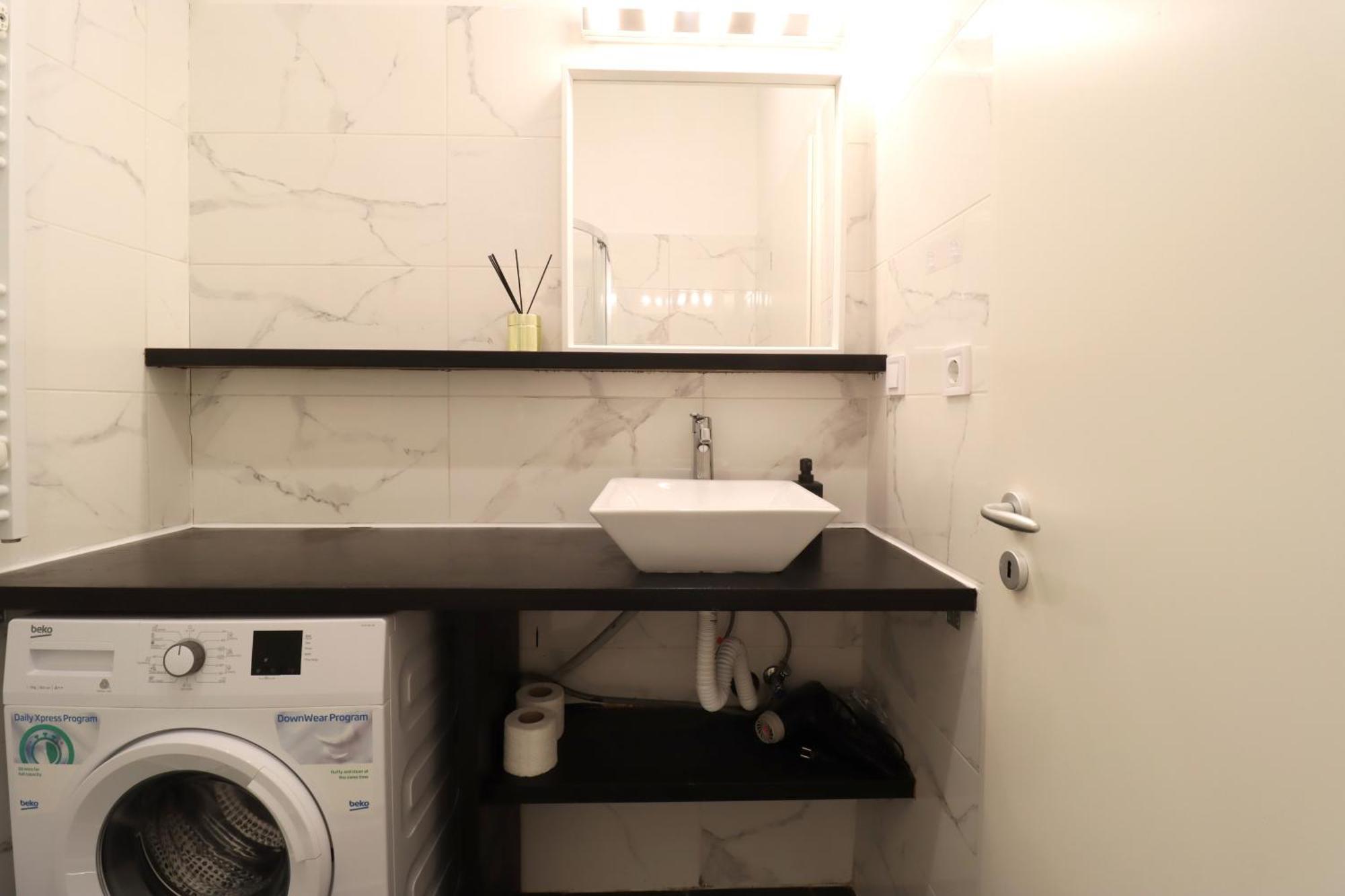 A13 Downtown Apartments With Parking ブダペスト エクステリア 写真
